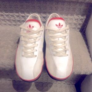 Adidas size 9 or design